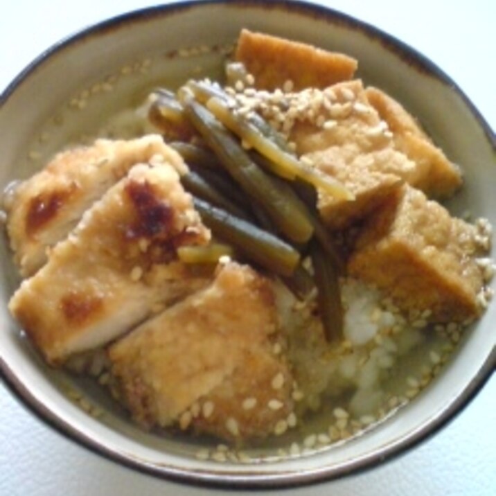 鶏天と厚揚げとフキの煮物のお茶漬け